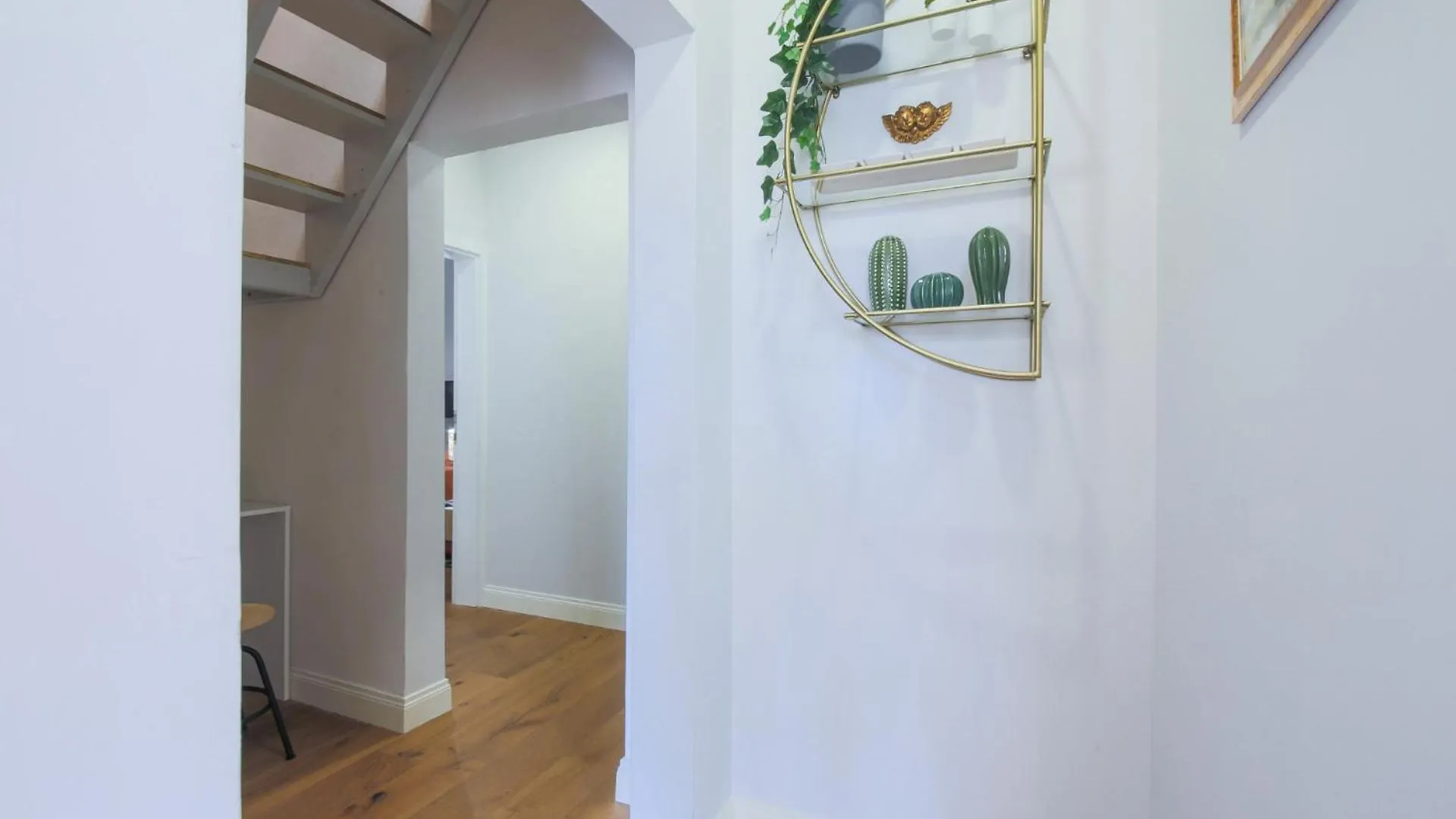 Guido Monaco Contemporary Stylish And Modern Apartment Florence