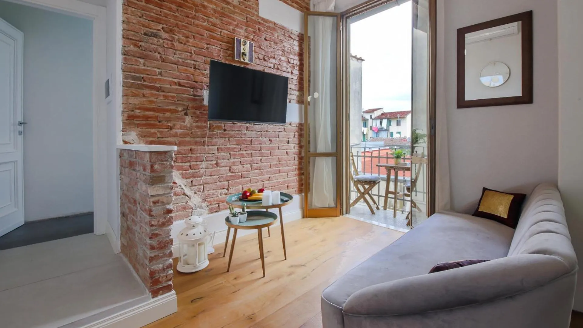Guido Monaco Contemporary Stylish And Modern Apartment Florence